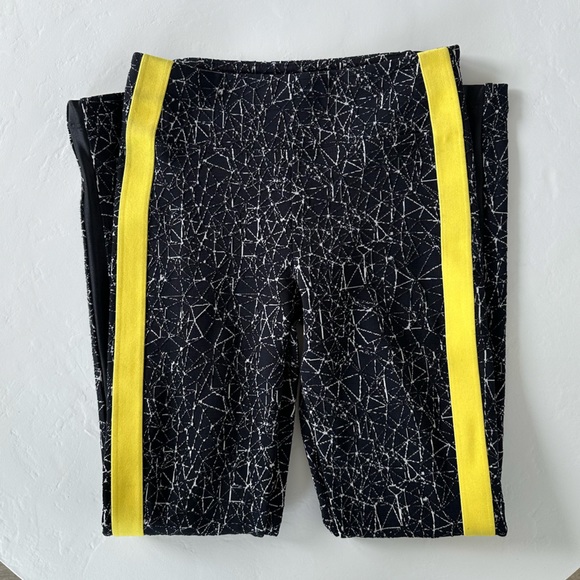 Koral Molecular - Wren High Waist Leggings Black Yellow | Size Small - Picture 3 of 12
